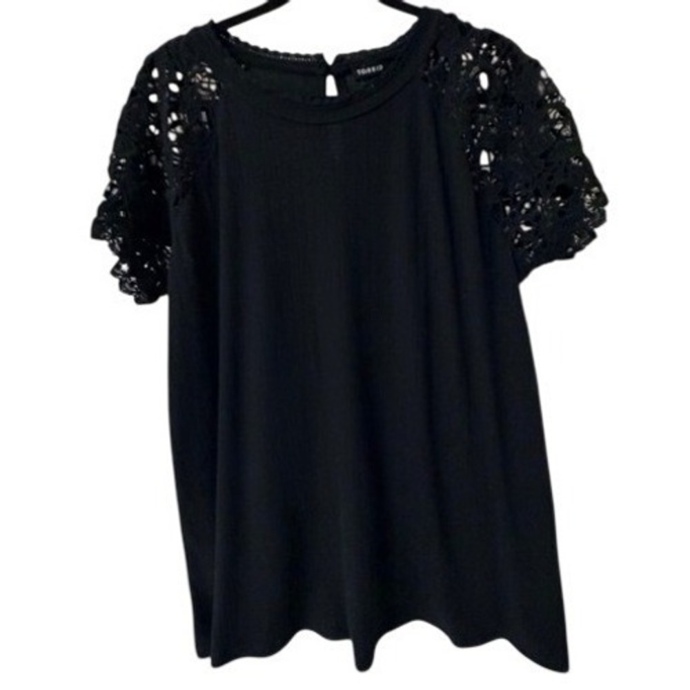 Torrid Black Top with Crochet Laced Sleeves Size 1 (14/16) - Picture 9 of 12